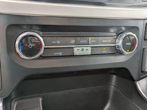 Used 2022 Ford F150 XLT w/ Equipment Group 301A Mid RWD image 16