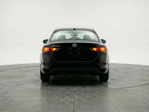 Used 2025 Nissan Sentra SV FWD image 7