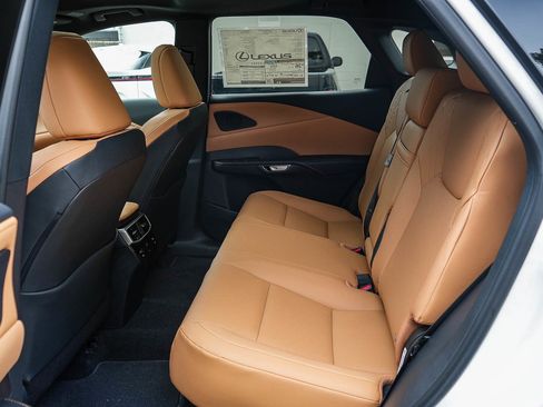 New 2026 Lexus RX 350h AWD/4WD image 18