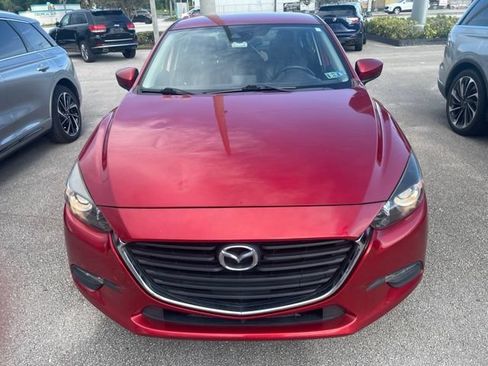 Used 2018 MAZDA MAZDA3 Touring FWD image 3