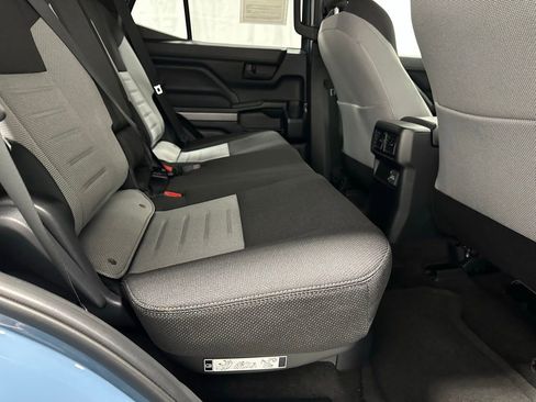 Used 2025 Toyota 4Runner TRD Off-Road AWD/4WD image 52