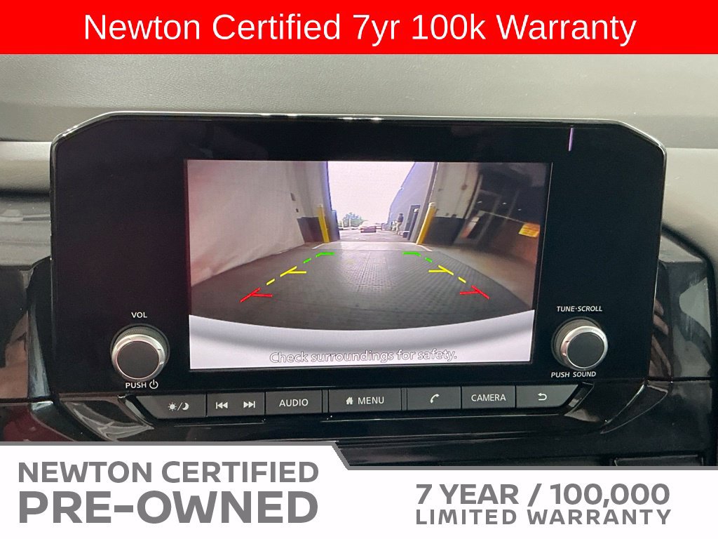 Used 2025 Nissan Pathfinder SV w/ SV Premium Package FWD image 11