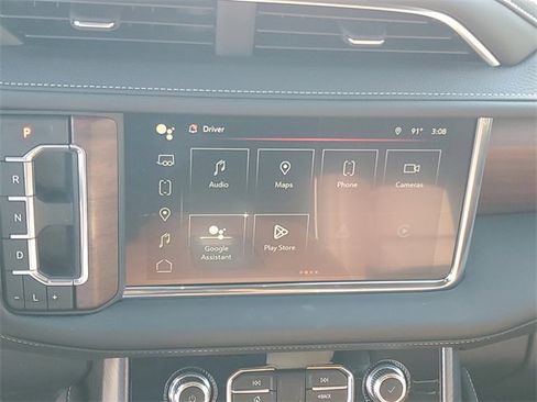 Used 2024 GMC Yukon Denali Ultimate image 17