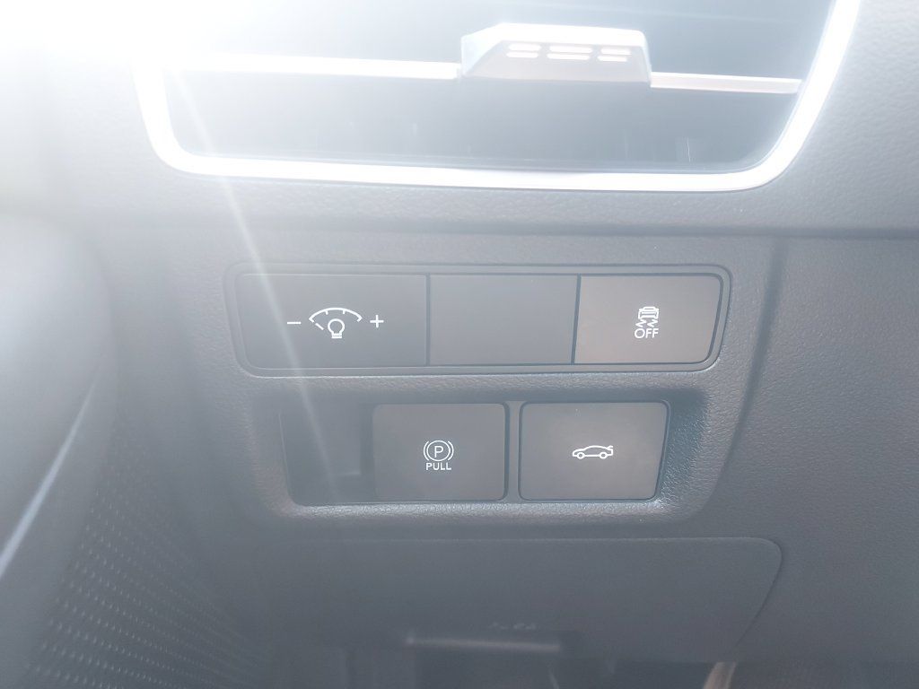 Used 2024 Hyundai Sonata SEL FWD image 23