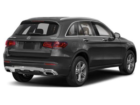 Used 2021 Mercedes-Benz GLC 300 image 2