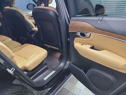 Used 2018 Volvo XC90 T6 Inscription w/ Convenience Package AWD/4WD image 36