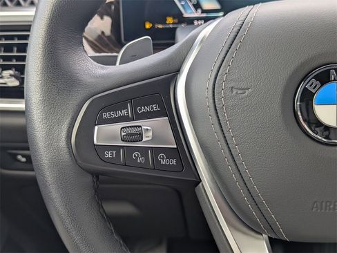 Used 2025 BMW X5 xDrive40i w/ Premium Package image 21