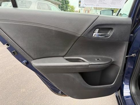 Used 2013 Honda Accord Sport image 15