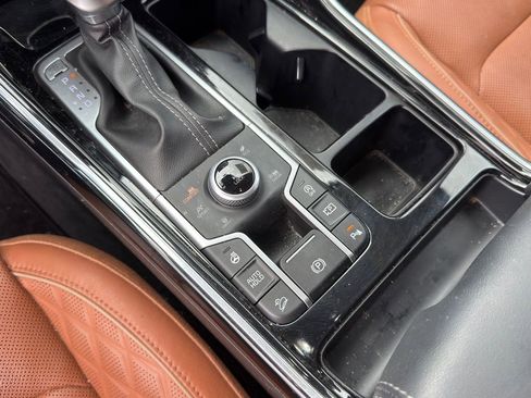 Used 2021 Kia Sorento SX Prestige image 19