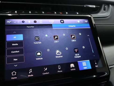 Used 2025 Jeep Grand Cherokee Limited w/ Luxury Tech Group II image 71