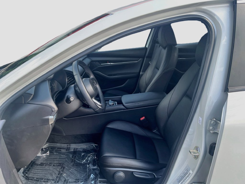 Used 2025 MAZDA MAZDA3 s FWD image 19