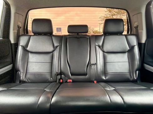 Used 2020 Toyota Tundra SR5 w/ SR5 Upgrade Package AWD/4WD image 31