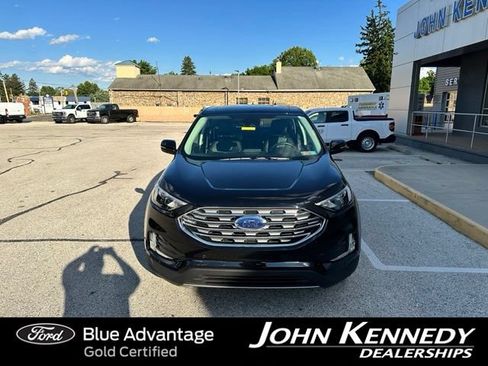 Certified 2024 Ford Edge Titanium AWD/4WD image 2