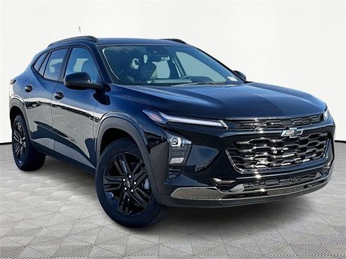 New 2026 Chevrolet Trax ACTIV w/ Sunroof Package image 1