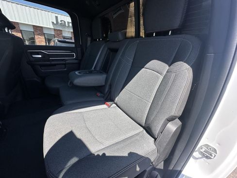 Used 2020 RAM 2500 Big Horn w/ Level 2 Equipment Group AWD/4WD image 34