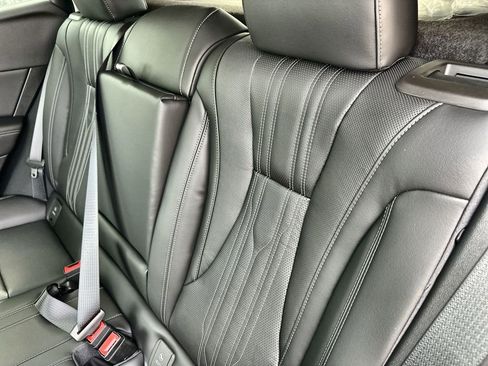 New 2026 Buick Envision Avenir image 18