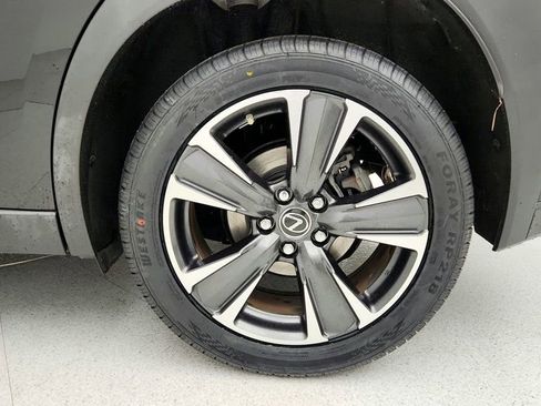 Used 2019 Lexus UX 200 w/ Accessory Package 2 image 9