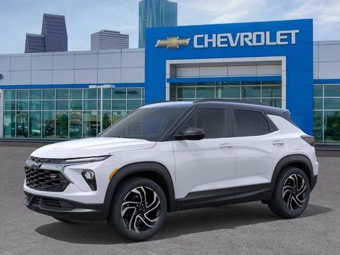 New 2026 Chevrolet TrailBlazer RS w/ Convenience Package FWD image 2