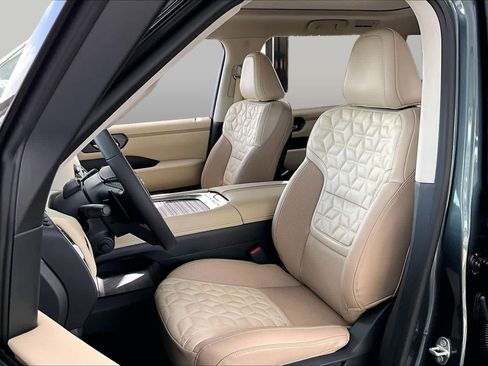 New 2026 Nissan Armada Platinum Reserve AWD/4WD image 9
