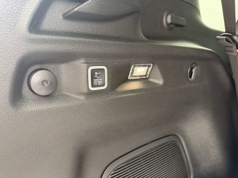 New 2026 Jeep Grand Cherokee L Limited image 13