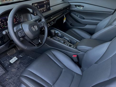 New 2025 Honda Accord EX-L image 9