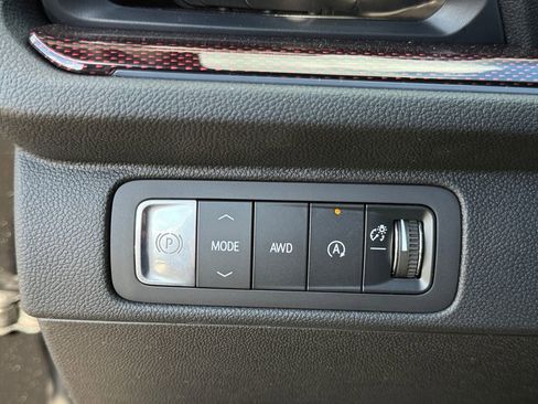 New 2026 Chevrolet Traverse Z71 w/ Enhanced Driving Package AWD/4WD image 22