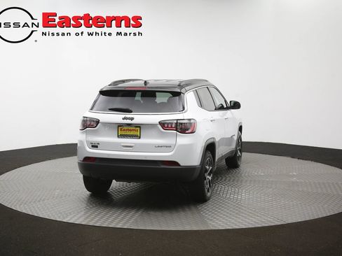 Used 2025 Jeep Compass Limited AWD/4WD image 37