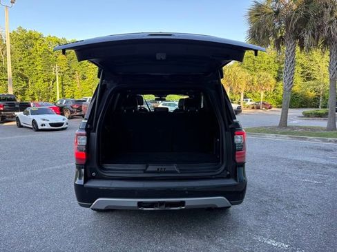 Used 2021 Ford Expedition Limited AWD/4WD image 39