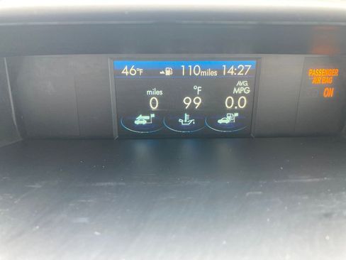 Used 2015 Subaru Forester 2.5i image 25