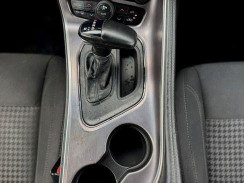 Used 2018 Dodge Challenger SXT RWD image 16