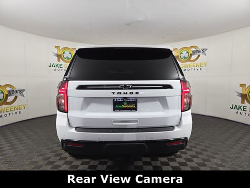 Used 2024 Chevrolet Tahoe Z71 w/ Luxury Package AWD/4WD image 7