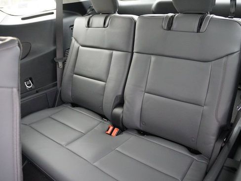 New 2026 Ford Explorer Active w/ Active Comfort Package image 12