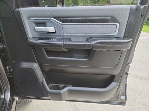 Used 2019 RAM 2500 Big Horn AWD/4WD image 37