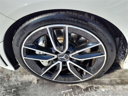 Used 2022 Mercedes-Benz CLA 35 AMG 4MATIC image 5