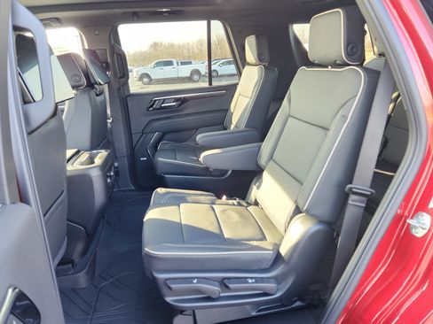 New 2026 Chevrolet Tahoe Premier image 9