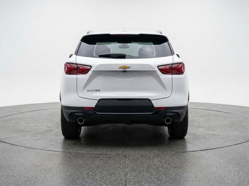 Used 2025 Chevrolet Blazer LT image 7
