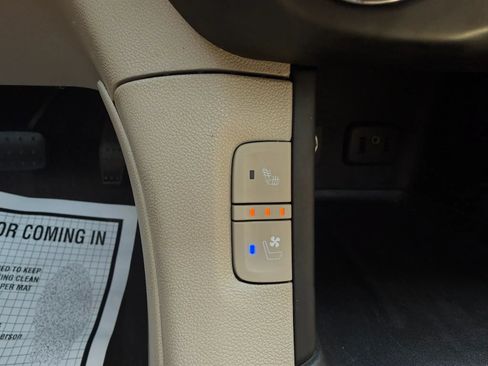 Used 2018 GMC Acadia Denali AWD/4WD image 37