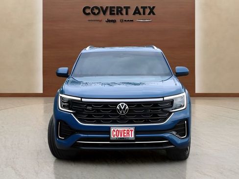 Used 2025 Volkswagen Atlas Cross Sport SEL Premium R-Line image 8