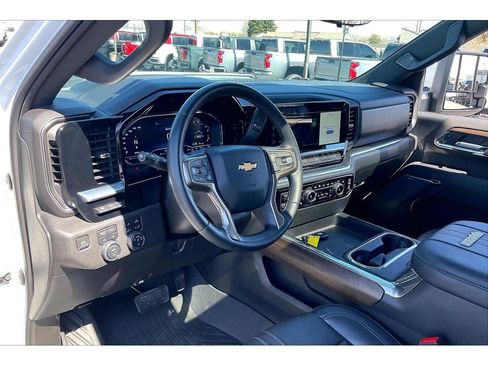 Used 2024 Chevrolet Silverado 3500 High Country w/ High Country Premium Package AWD/4WD image 16