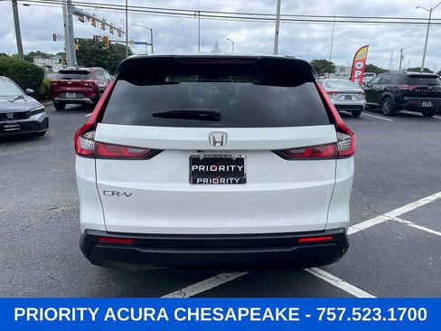Used 2024 Honda CR-V EX image 4
