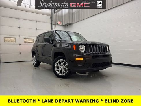 Used 2023 Jeep Renegade Latitude image 1