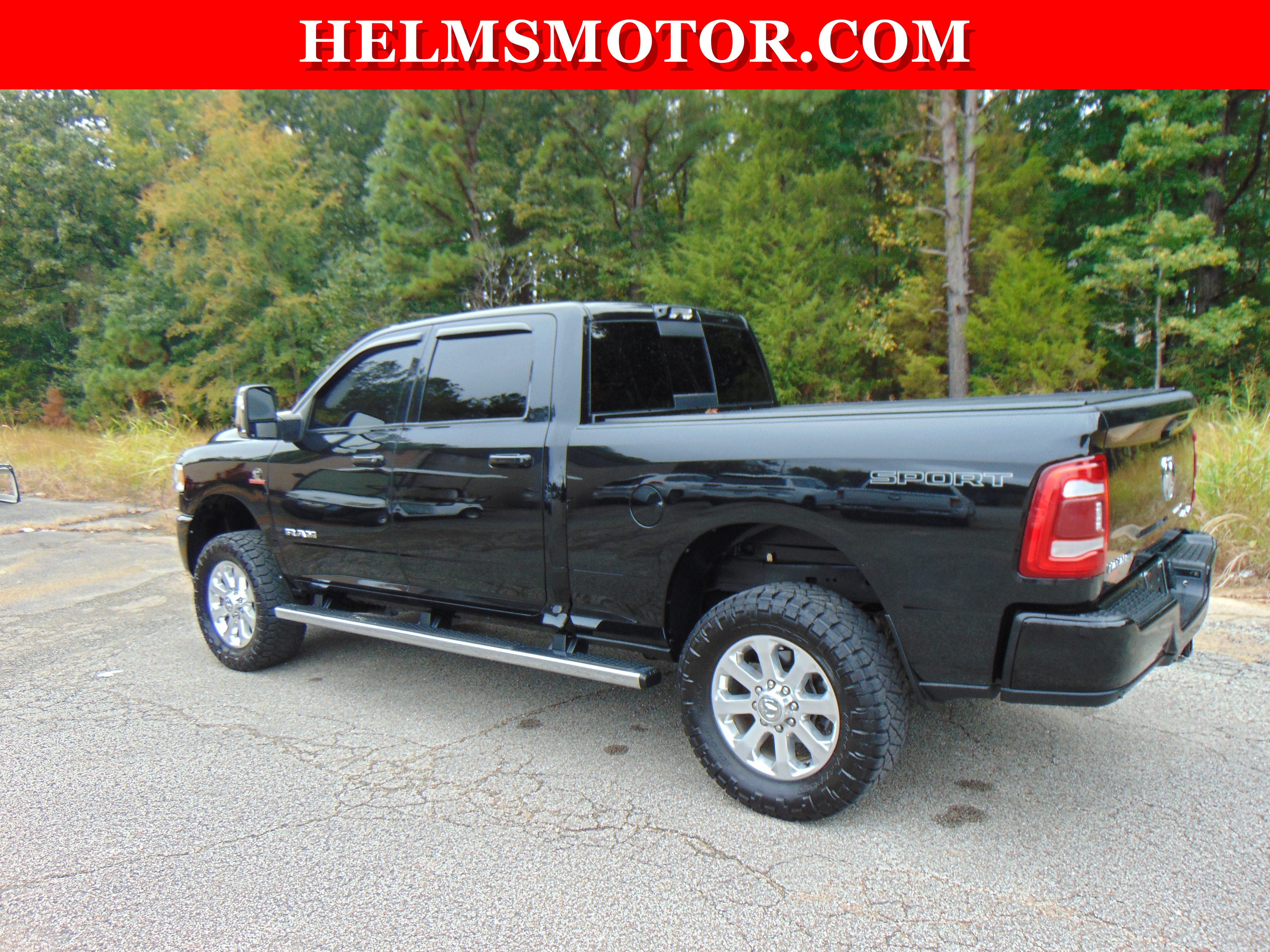 Used 2024 RAM 2500 Laramie w/ Sport Appearance Package AWD/4WD image 5
