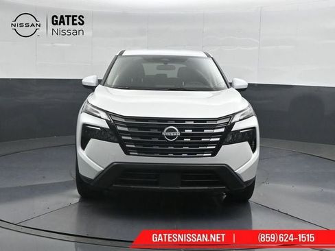 New 2026 Nissan Rogue SV w/ Cold Weather Package AWD/4WD image 5