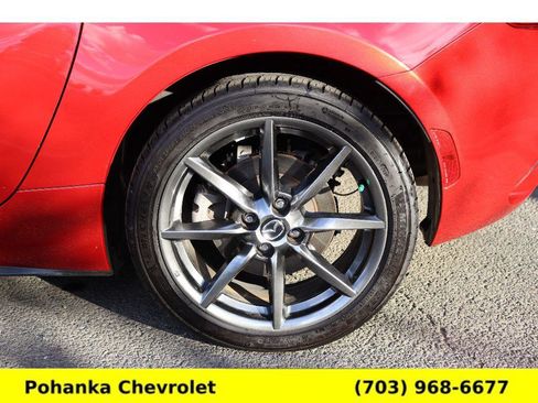 Used 2017 MAZDA MX-5 Miata RF Grand Touring image 24