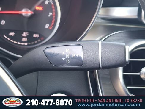 Used 2017 Mercedes-Benz GLC 300 4MATIC image 24