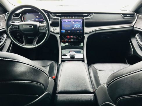 Used 2022 Jeep Grand Cherokee L Limited image 29