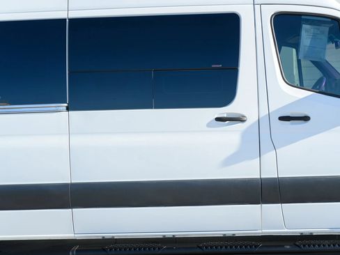 Used 2019 Mercedes-Benz Sprinter 170 image 91