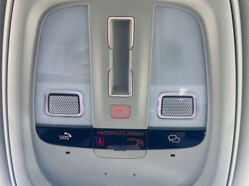 New 2026 Volvo V60 B5 Cross Country Plus w/ Climate Package image 18