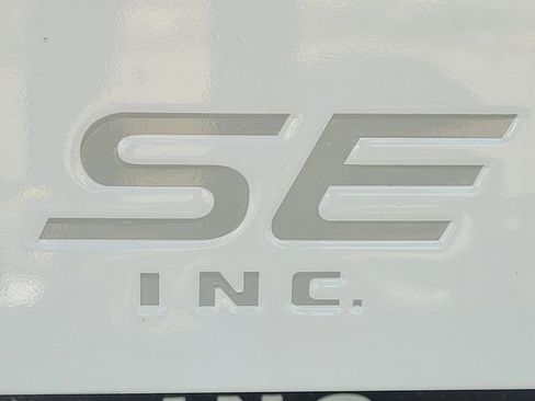 New 2024 Ford F550 2WD Regular Cab Super Duty image 5