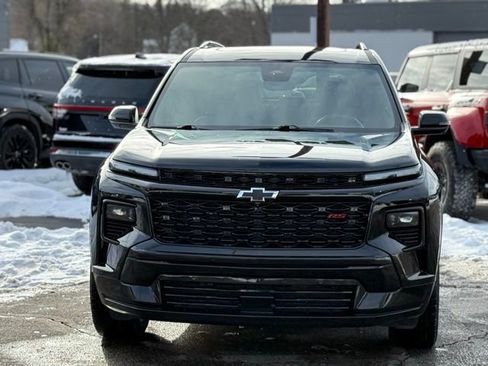 Used 2024 Chevrolet Traverse RS w/ LPO, Floor Liner Package image 35